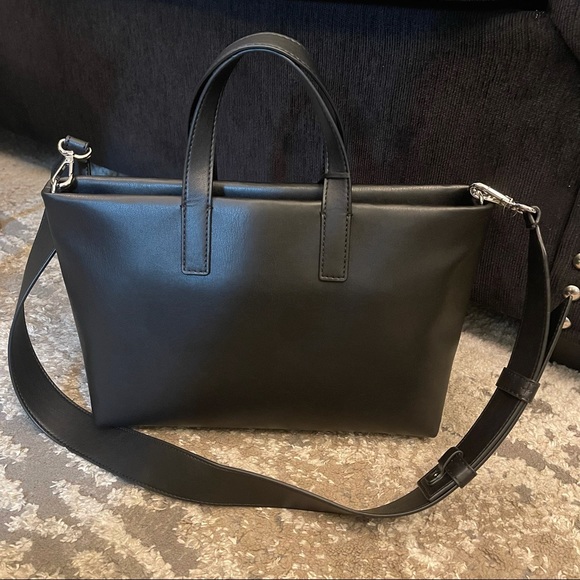 DKNY Tilly SM Zip Tote (Black) - Picture 6 of 9
